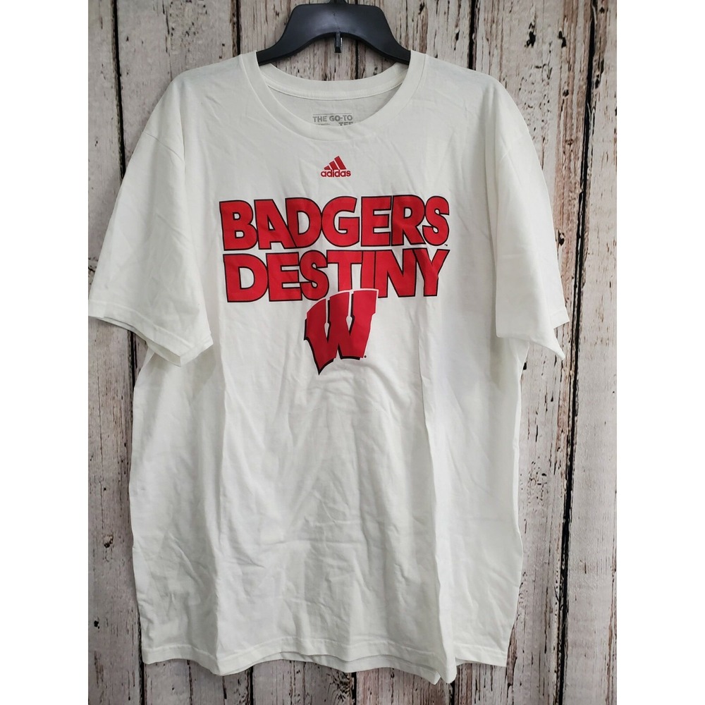 Adidas Men's XL Wisconsin Badgers Short Sleeve Go‑To T‑Shirt Tee Shirt NEW NWT‎